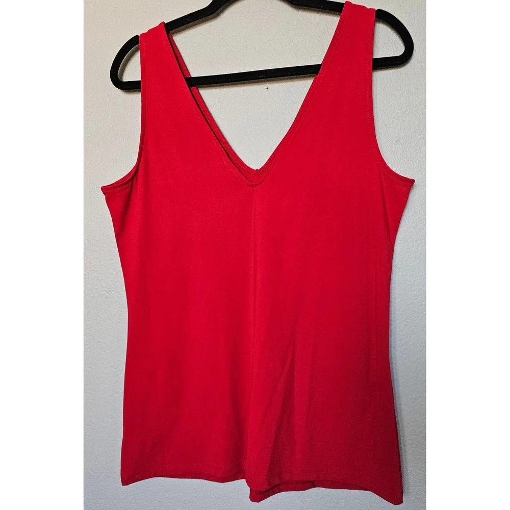 Torrid NWT Festive Red Vibrant Stretch V Neck Tank XL